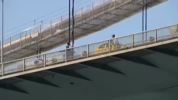 Fatih Sultan Mehmet Köprüsü'nde silahlı adam paniği