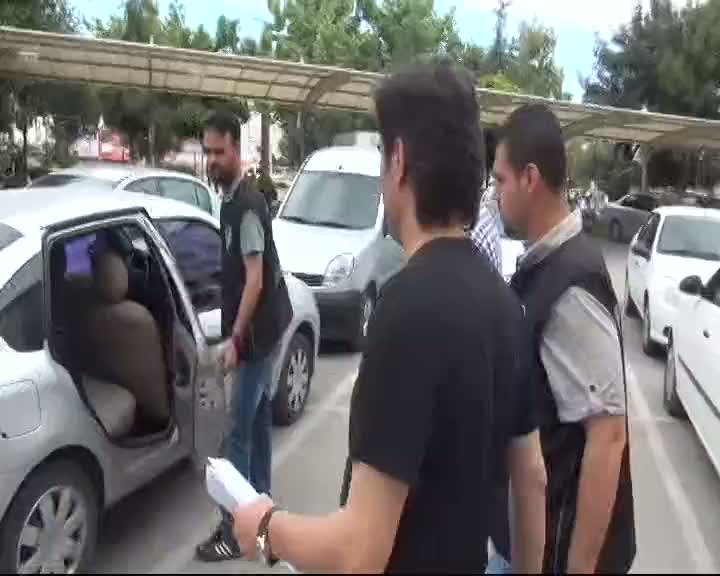 Kendi işyerini yakmış