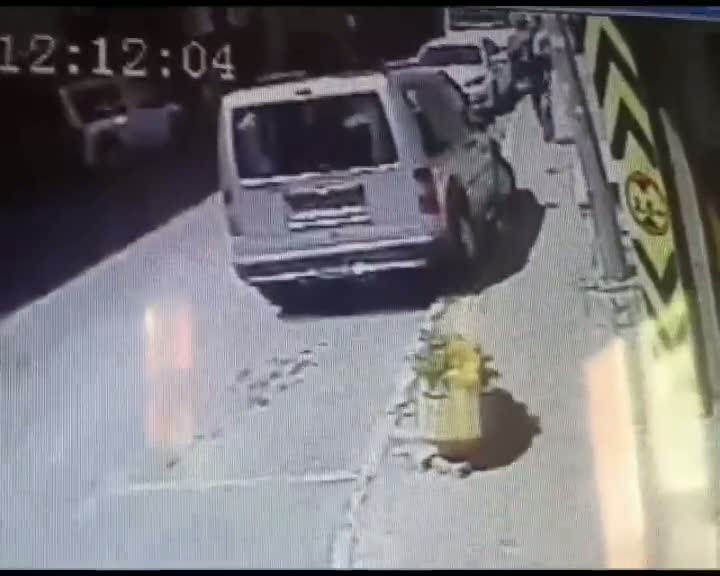 Telefon gaspçısı kamerada