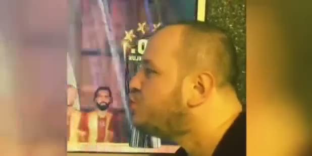 Şahan'dan olay yaratan paylaşım