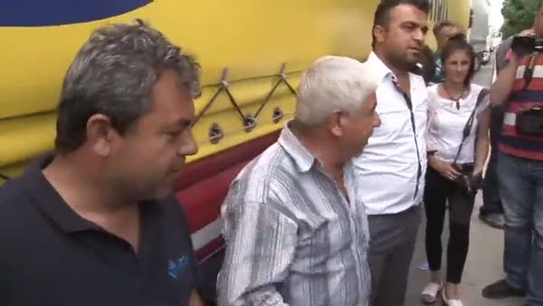 TIR sürücüsü CHP Genel Başkan Yardımcısı'na ayar verdi