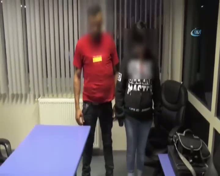 Üzerlerinde 6 kilo uyuşturucuya Türkiye'ye girmeye çalıştılar