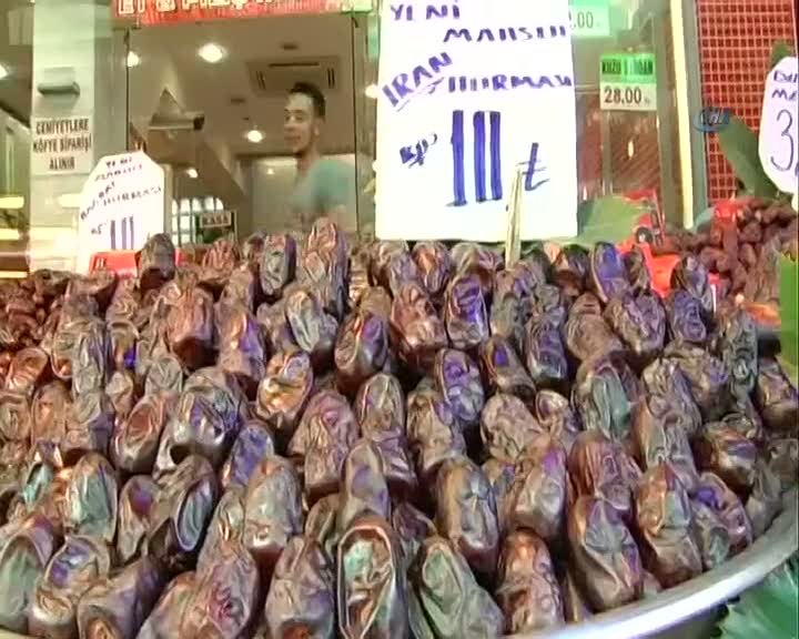 Ramazanın vazgeçilmezi hurma