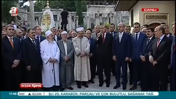 Cumhurbaşkanı Erdoğan Eyüp Sultan Türbesi'nin açıyor