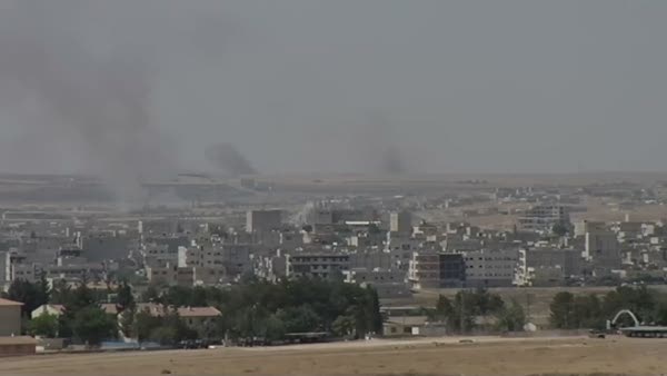 Kobani'deki bombalı saldırı böyle görüntülendi