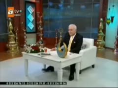 Nihat Hatipoğlu'na eşcinsellik sorusu