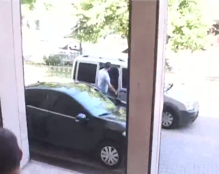 Çarşaflı soygun son anda önlendi