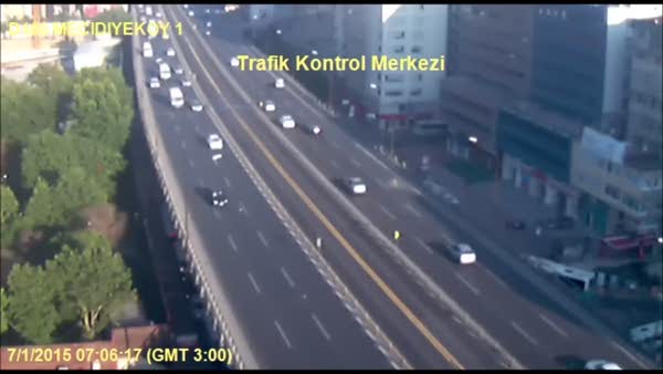 Martının Mecidiyeköy'de sebep olduğu zincirleme trafik kazası