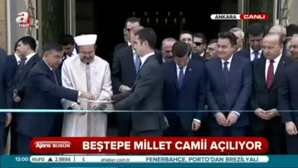 Erdoğan Beştepe Millet Camii'ni açtı