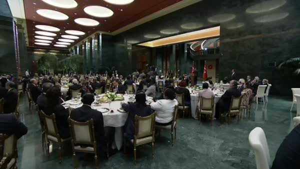 Cumhurbaşkanı Erdoğan, Büyükelçilerle iftarda bir araya geldi