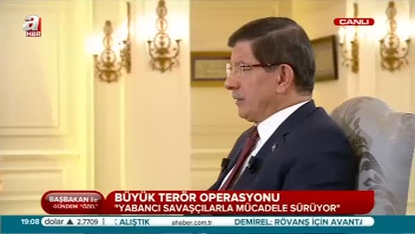 Davutoğlu: Birileri Türkiye'de terör olaylarını tırmandırdı