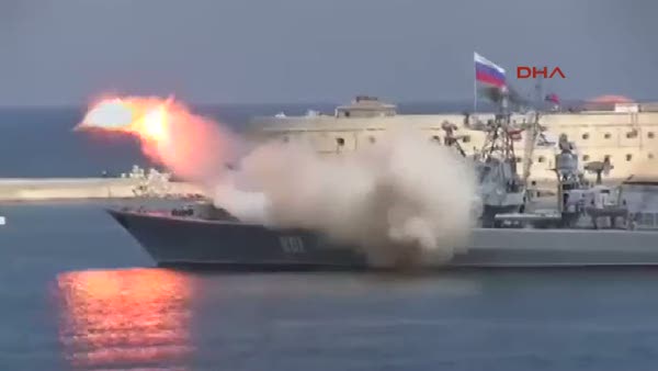Rusya az kalsın kendi gemisini patlatıyordu