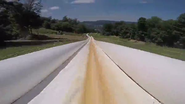 GoPro ile 600 metrelik kaydırağı izleyin!