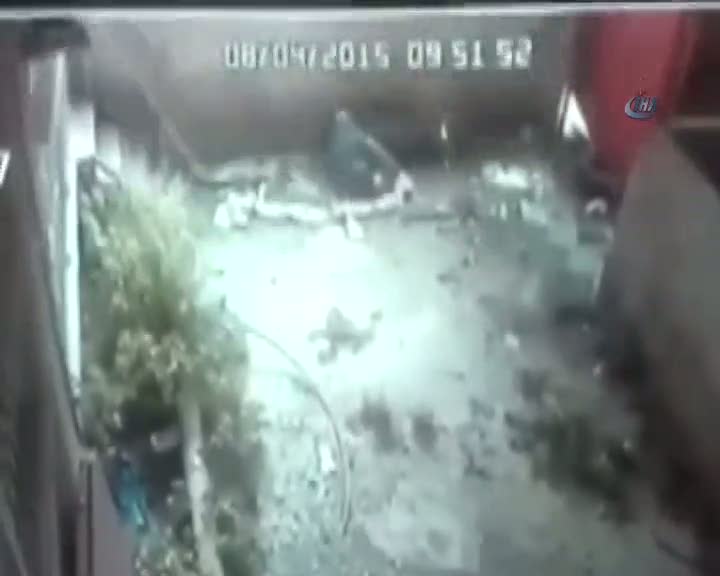 Polisten kaçan suçlu 2. kattan böyle düştü