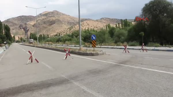PKK'lı teröristler yol kesip minibüs sürücüsünü öldürdü