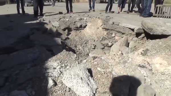 Hakkari'de polis aracına bombalı saldırı