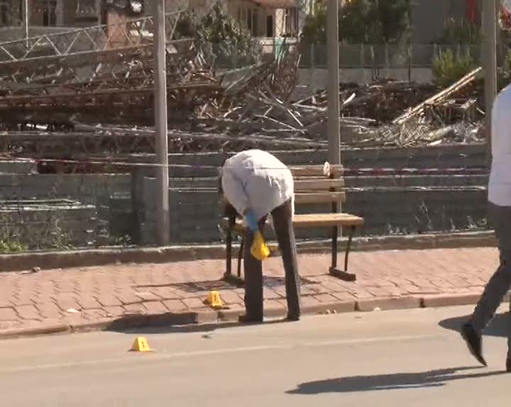 Kendini alnından vurdu, ölmedi