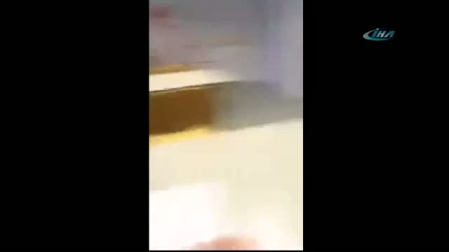 Öğretmen derste uyuyan öğrencisine öyle bir şey yaptı ki !