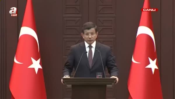 Davutoğlu: Sosyal medya üzerinden kara propaganda yürütüldü