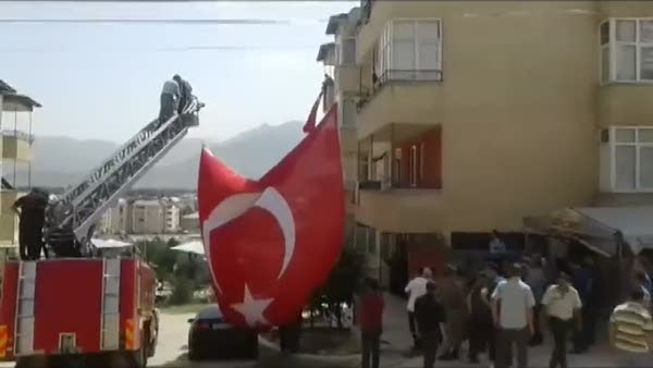 Kahramanmaraş, Şehit Başkomiser Mehmet Parlak'ı bekliyor
