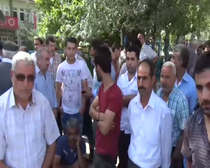 Bıçaklı minibüsçü dehşeti: 1 ölü 1 yaralı