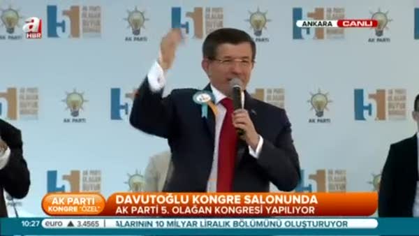 Başbakan Davutoğlu kongre öncesi konuştu