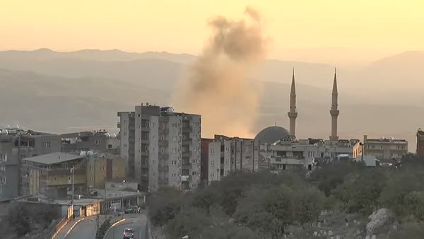 Şırnak'ta hendekler kapatılıyor