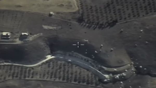 Rusya Suriye'de 30 hava saldırısı düzenledi