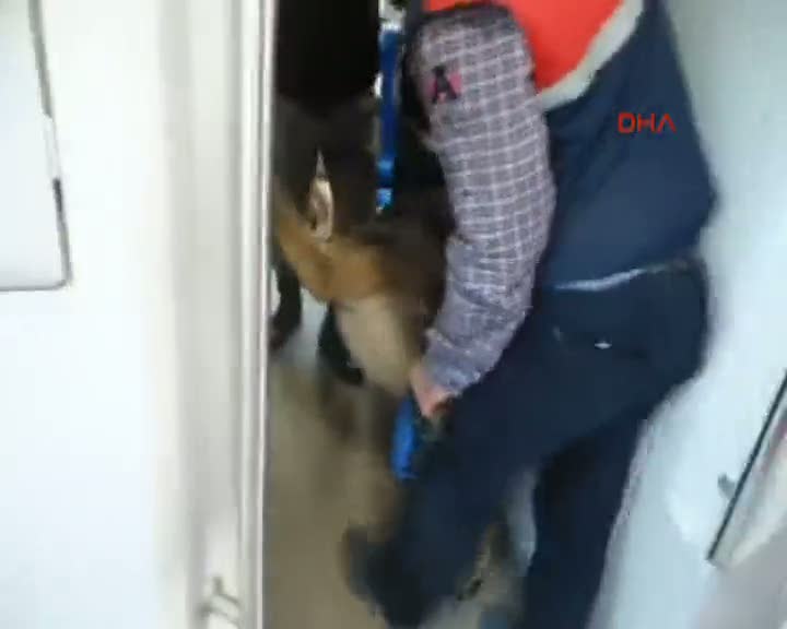 Yolcu treninde 20 kilo uyuşturucu ele geçirildi