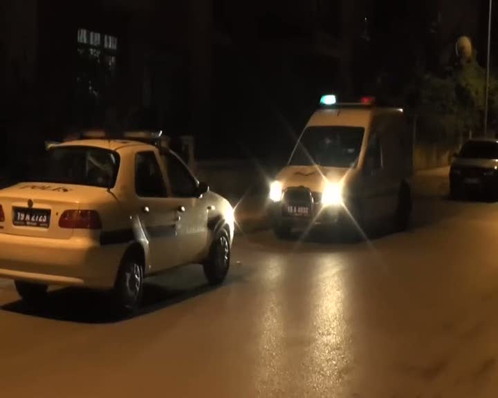 Mülteciler arasında bıçaklı kavga: 1 ölü 1 yaralı