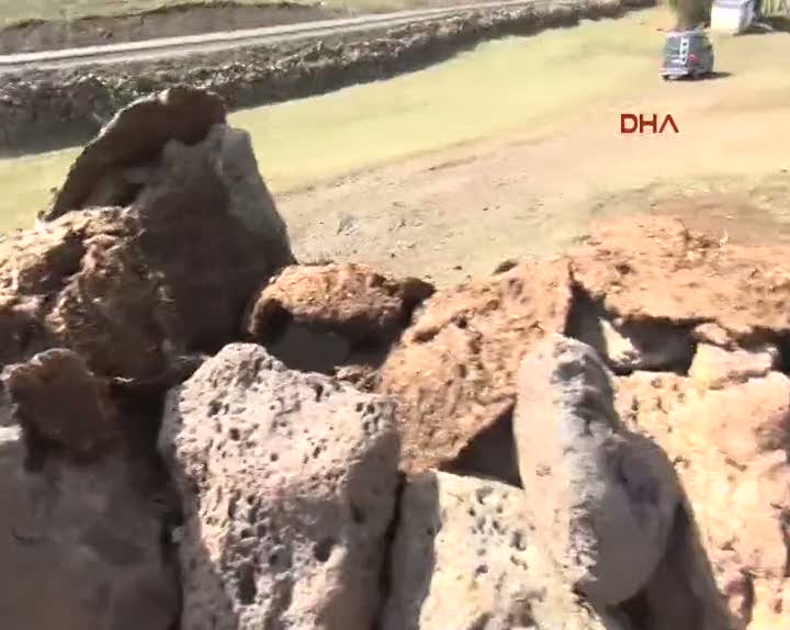 Tezekler yanmaya başladı