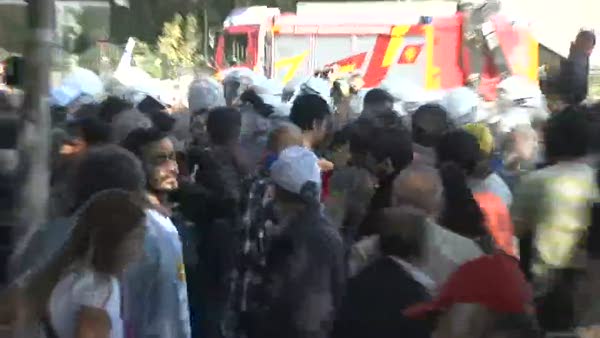 Ankara'da patlamanın ardından olaylar çıktı
