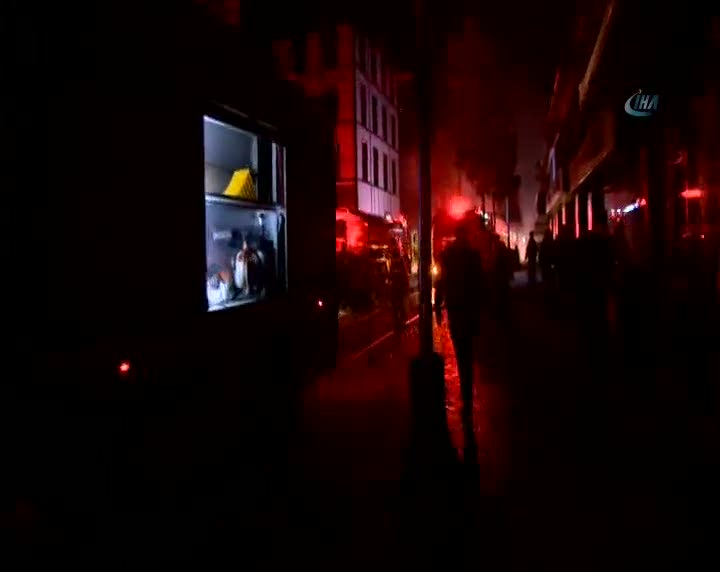 Bursa Kapalıçarşı'daki yangın söndürldü