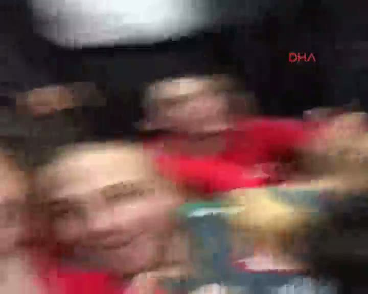 Millilerin soyunma odasındaki coşkusu