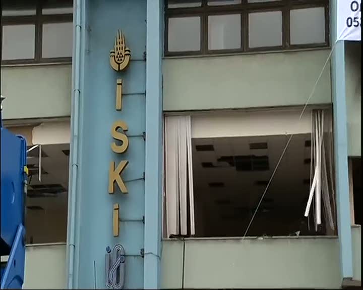 Aksaray İSKİ binası yıkılmaya başladı