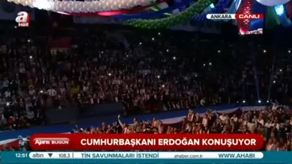 Cumhurbaşkanı Erdoğan HAK-İŞ Genel Kurulu'nda konuştu