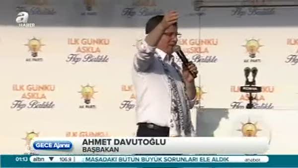 Ahmet Davutoğlu Konya'da halka hitap etti