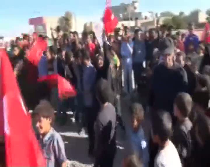 Suriyeliler Ak Parti'nin zaferini kutladı