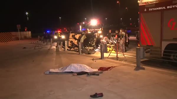 Virajı alamayan araç kaza yaptı: 2 kişi hayatını kaybetti