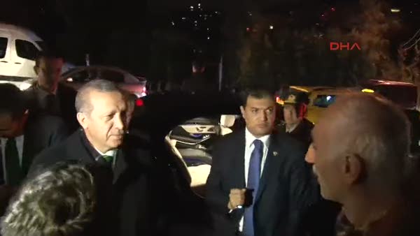 Cumhurbaşkanı Erdoğan, Tarabya'da vatandaşlarla sohbet etti