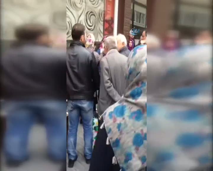 Kaçan gelinin takılarını böyle söktüler