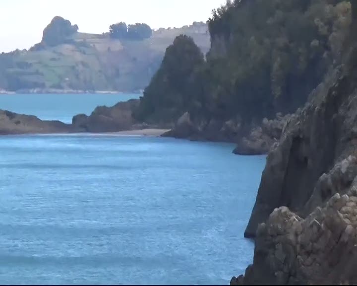 Arkadaşlarının cesediyle mahsur kalanlar kurtarıldı