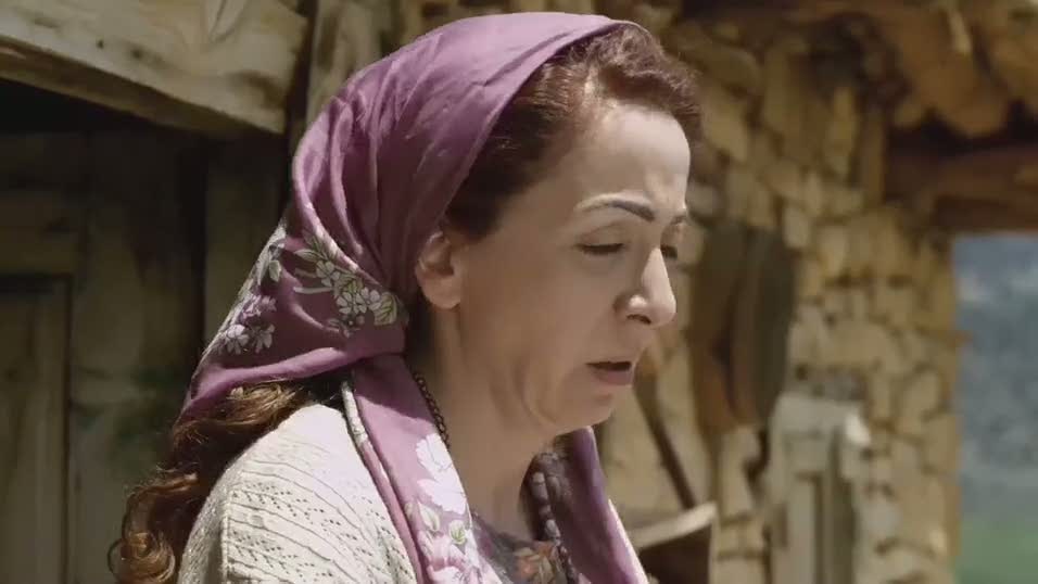 Kümes filminin fragmanı