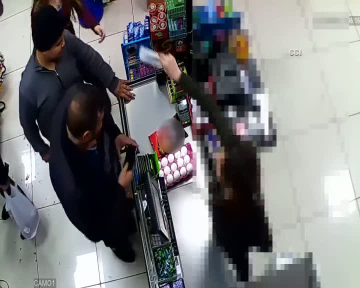 Kasiyeri böyle dolandırdı