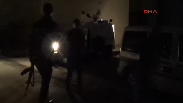 Siverek'te polise silahlı saldırı: 2 polis yaralı