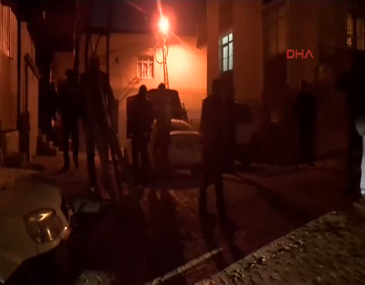 İstanbul'da şafak operasyonu