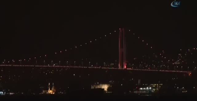 İstanbul turuncuya büründü