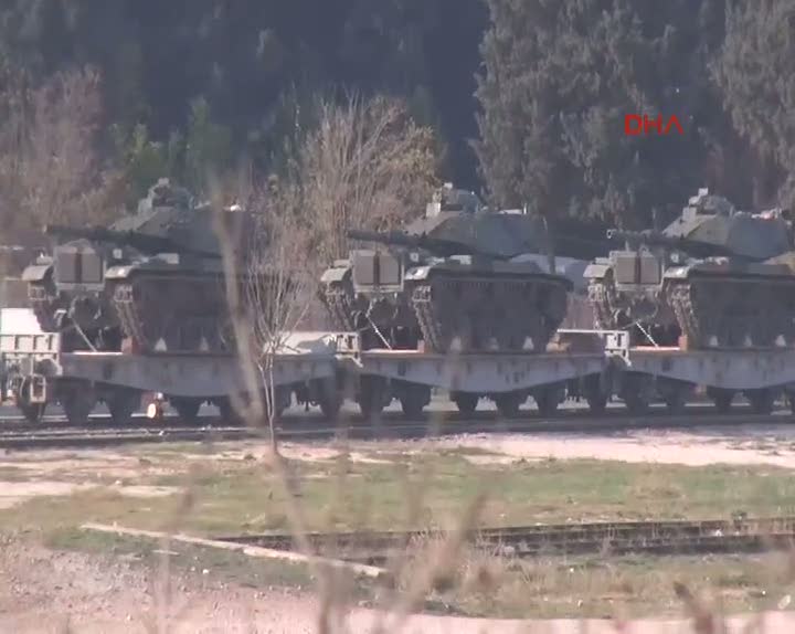 Onlarca tank sınıra ulaştı!