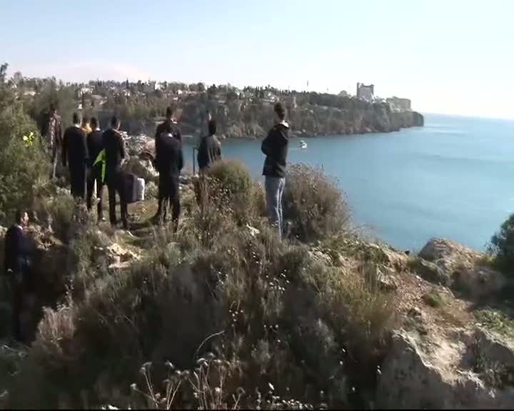 Anne oğlunu intihardan kurtardı