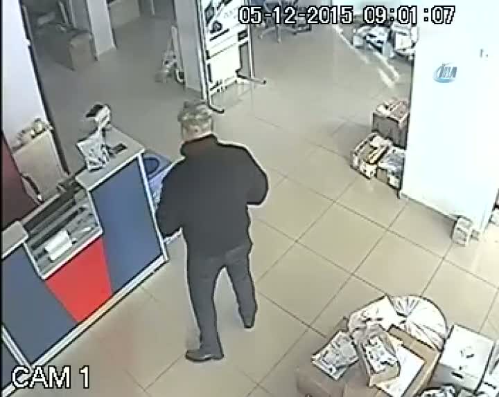 Kargo şubesindeki pompalı dehşeti kamerada